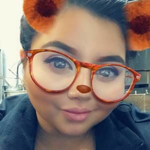 Meet your Posher, Susana